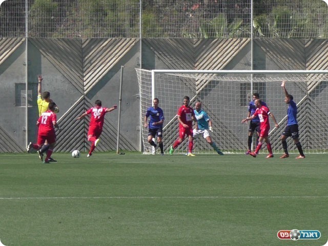 פסילה מוצדקת. אדלר מסמן לנבדל (שקד מורג)